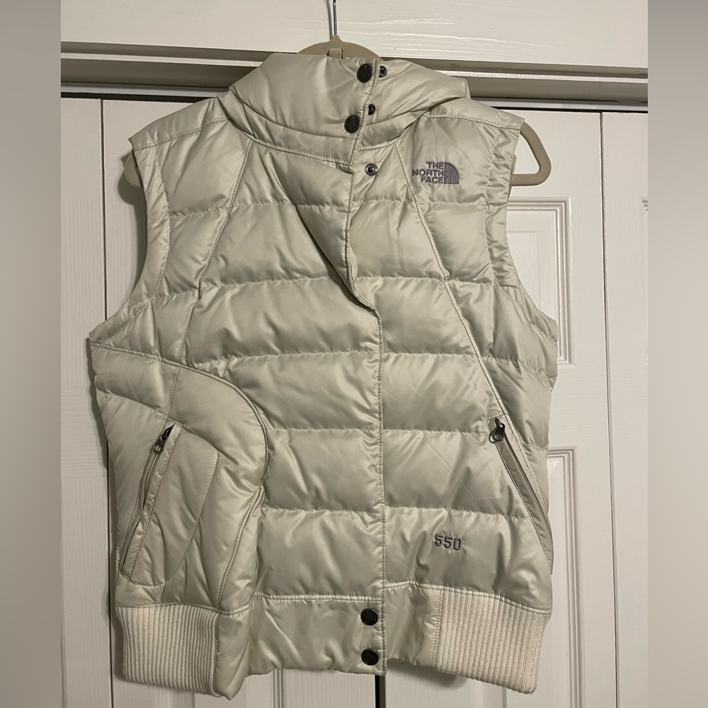 The North Face Hooded Vest 550 - Women’s Large